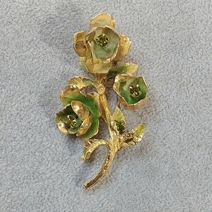 Vintage Austria Gold Floral Brooch Pin